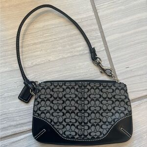 Coach Wristlet small black perfect condition 6x4.5” approx